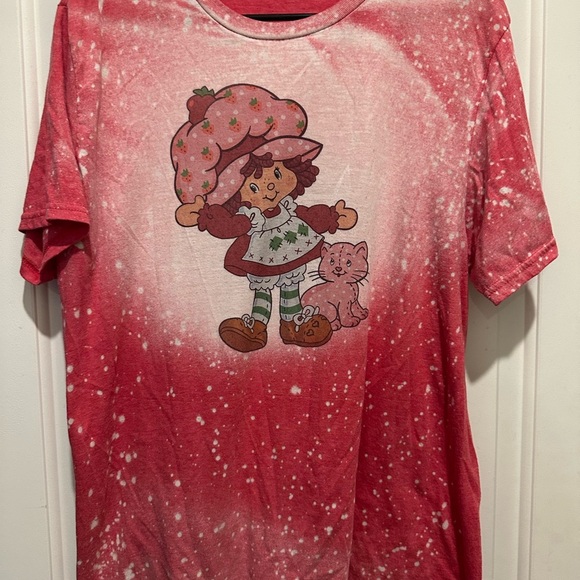 Tops - Women’s Bleached Strawberry Shortcake Tshirt